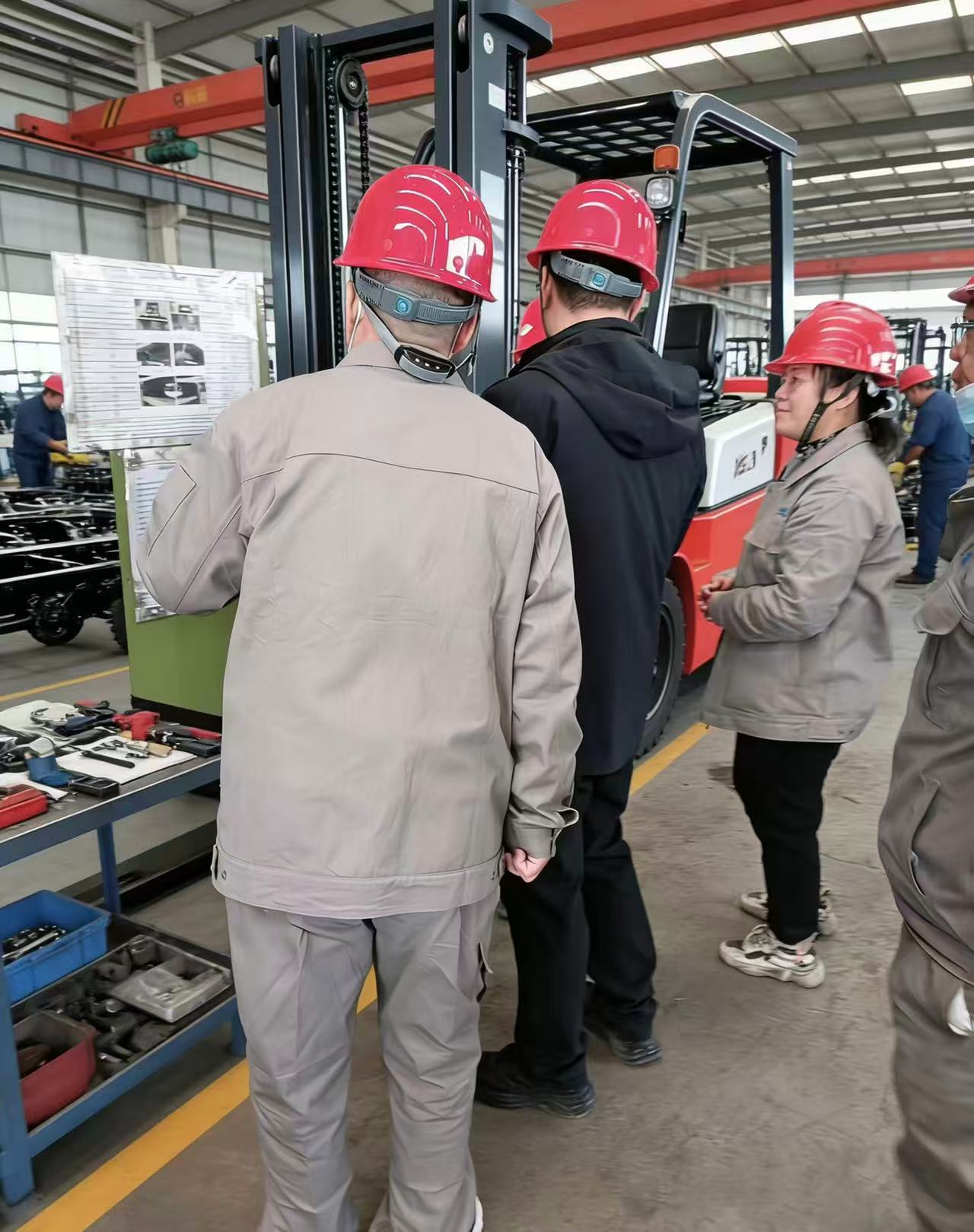 Zunhua Shengjian Thịnh vượng: Thăm quan địa điểm Đàm phán để đáp ứng nhu cầu